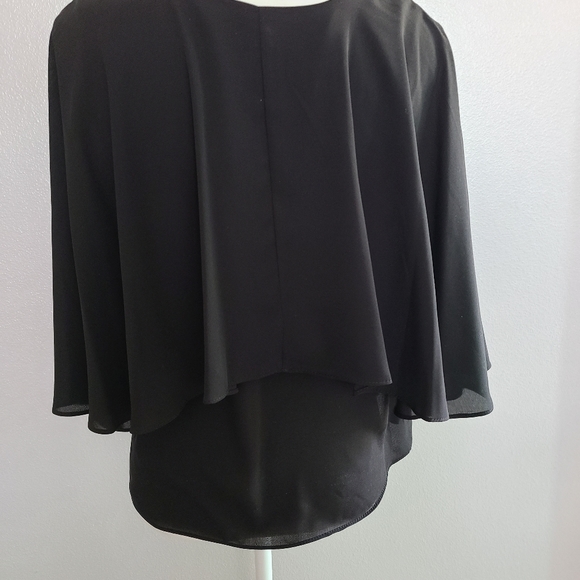 Top - Picture 3 of 4